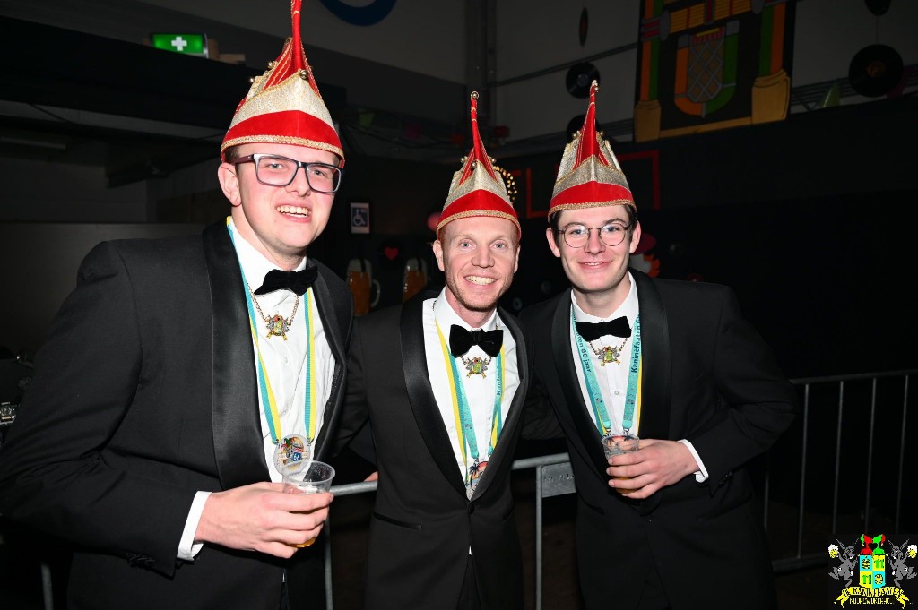 ../Images/Opwarmbal 2026 030.jpg